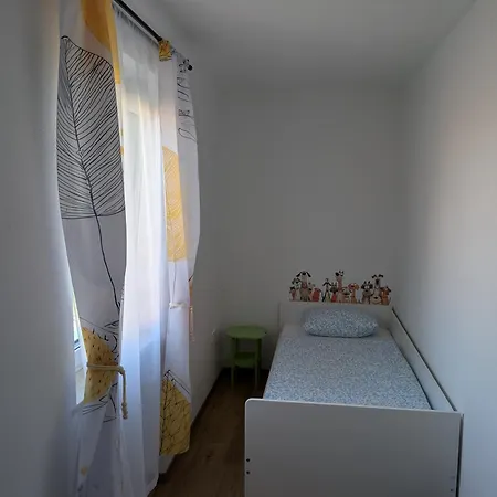 Apartma Pod Kostanjem Prestranek