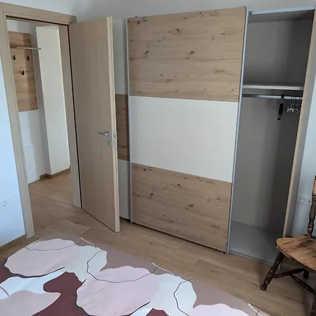 Apartment Apartma Pod Kostanjem Prestranek